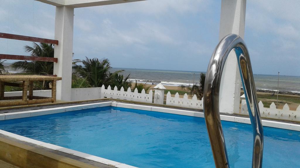 Petit Guest House Negombo Exteriér fotografie